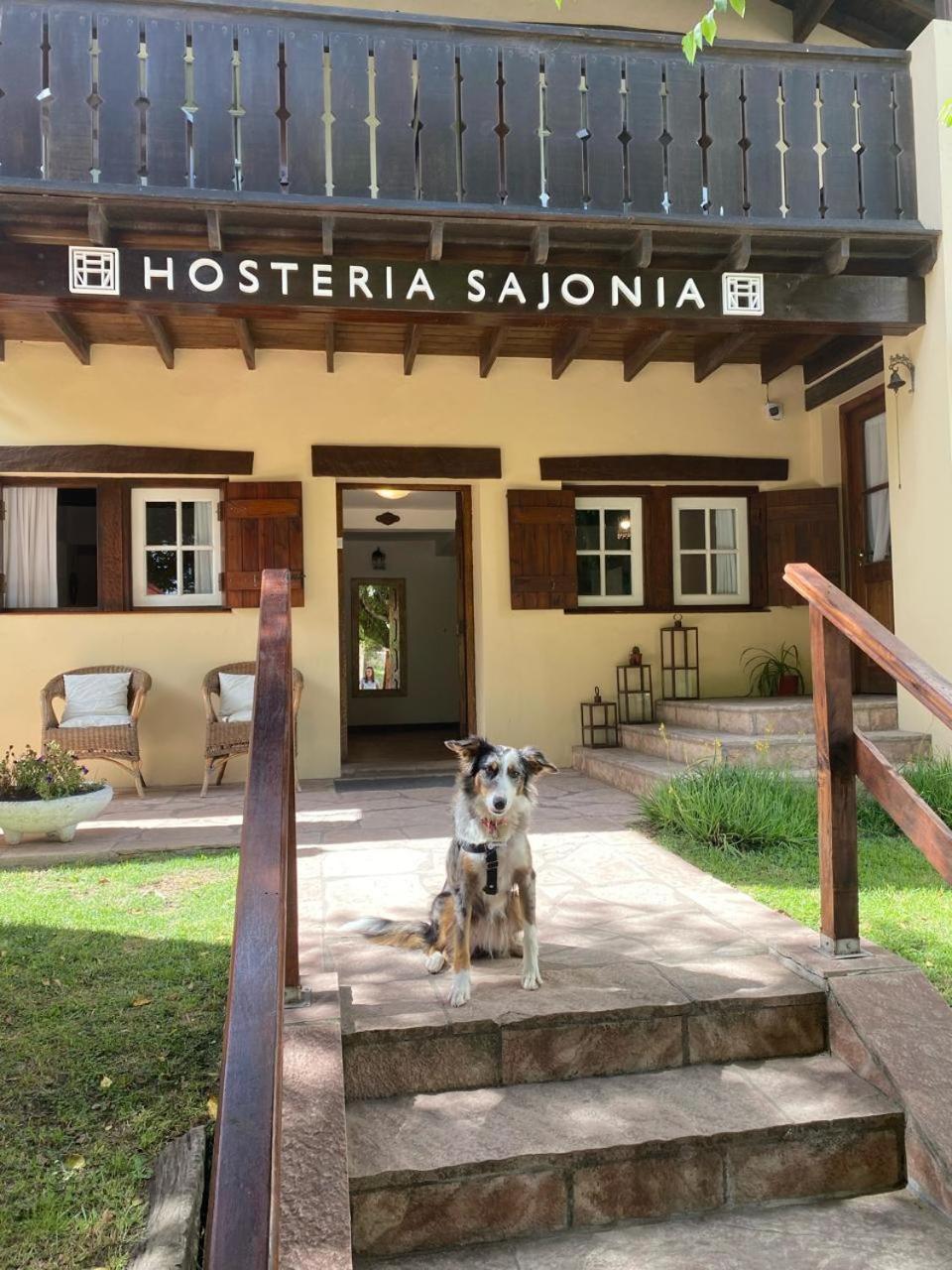Hosteria Sajonia Villa Gesell Esterno foto