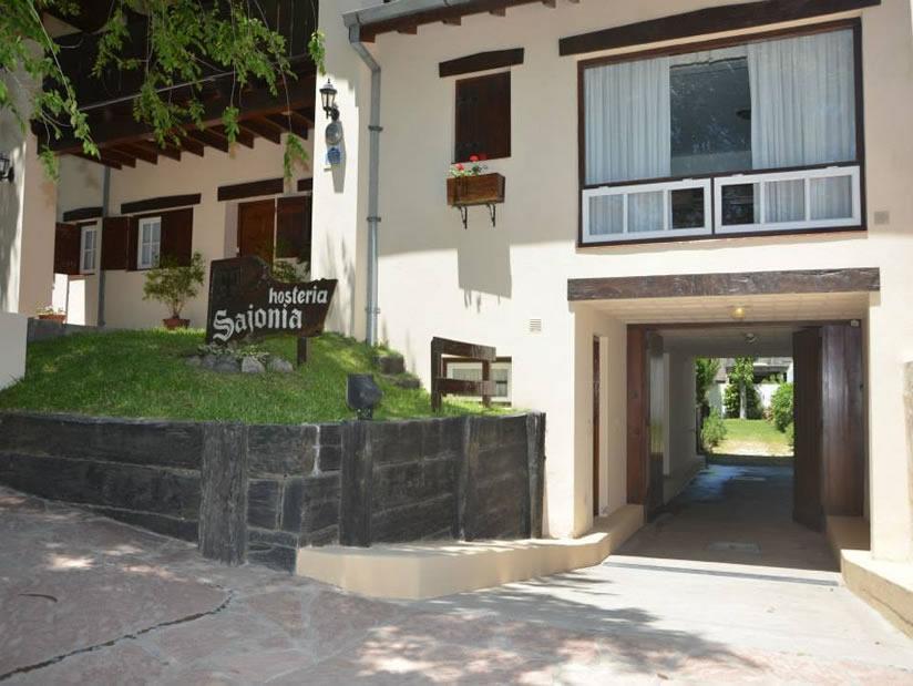 Hosteria Sajonia Villa Gesell Esterno foto