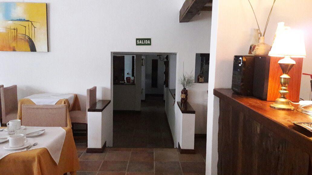 Hosteria Sajonia Villa Gesell Esterno foto