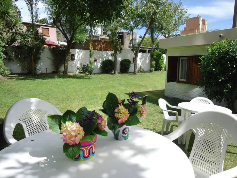 Hosteria Sajonia Villa Gesell Esterno foto